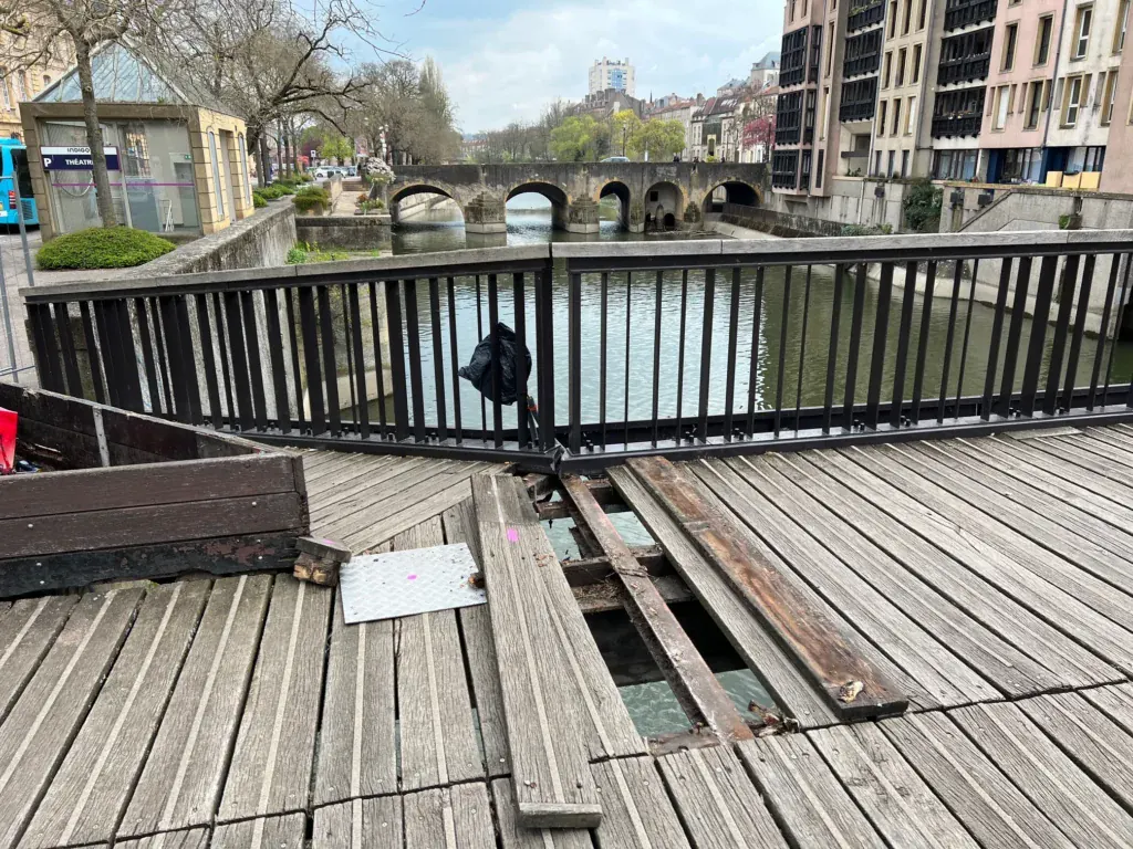 PASSERELLE DES ROCHES METZ METROPOLE