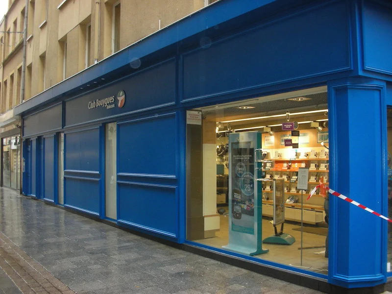 Façade de magasin Bouygues Telecom à Metz