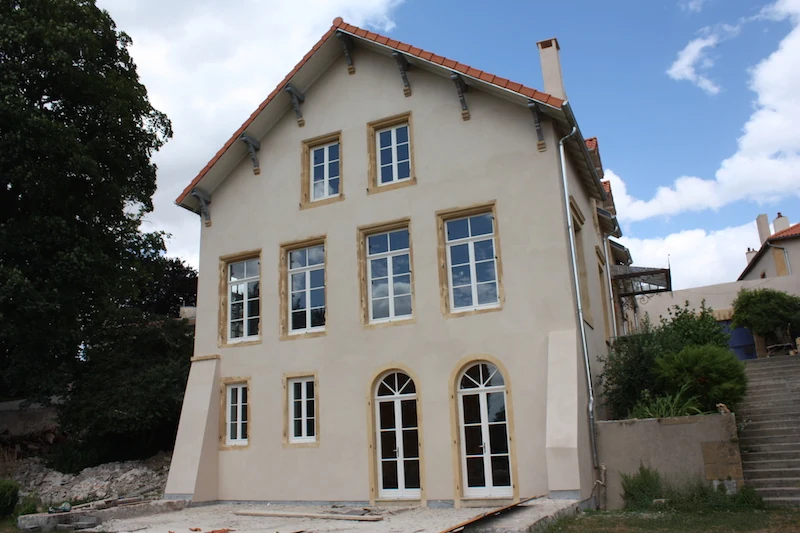 Fenêtres bois maison à Sainte-Ruffine
