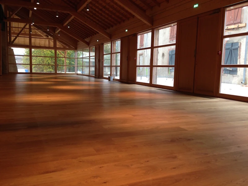 Parquet et ébénisterie sur mesure