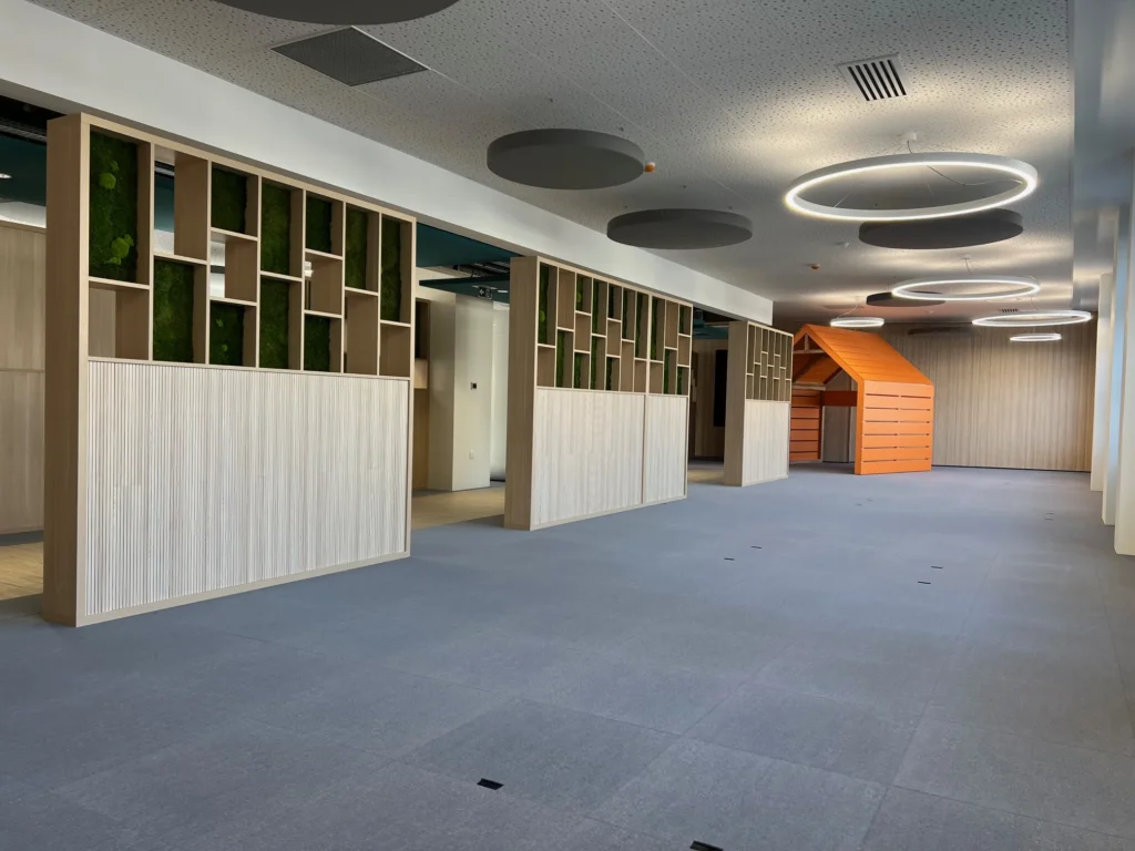 Agencement sur mesure pour La Poste Nancy