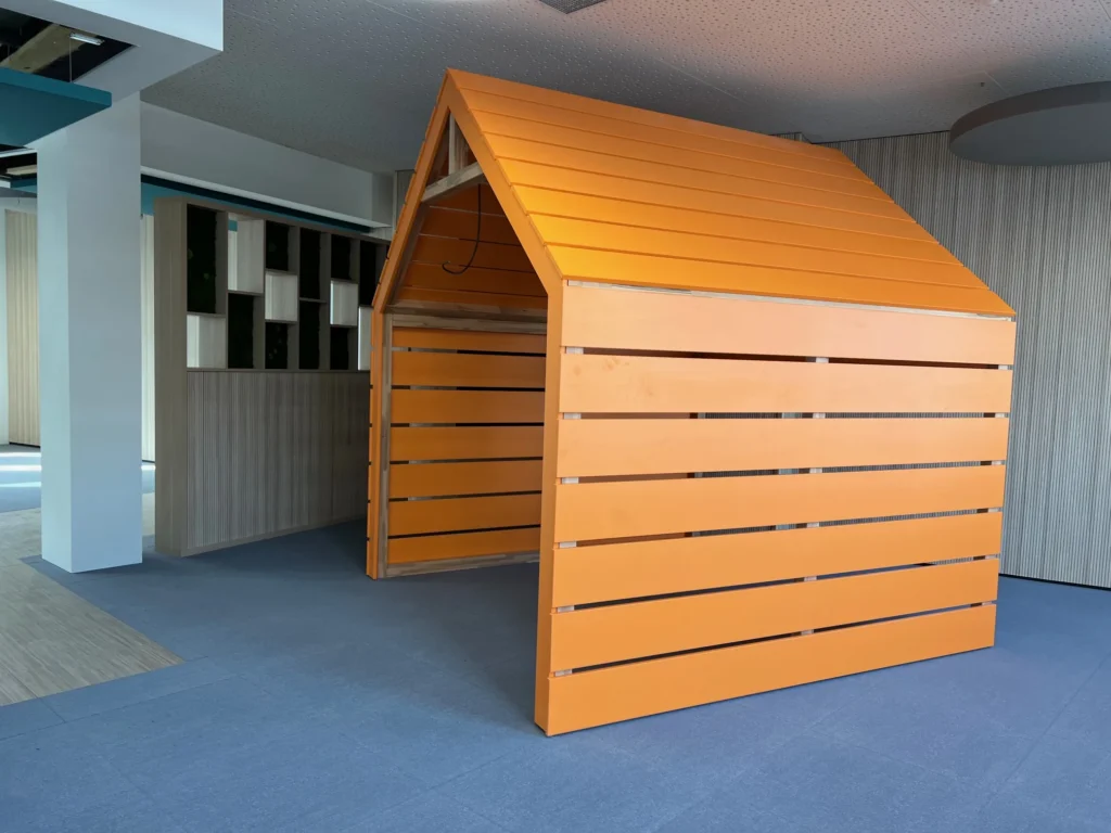 Agencement sur mesure pour La Poste Nancy