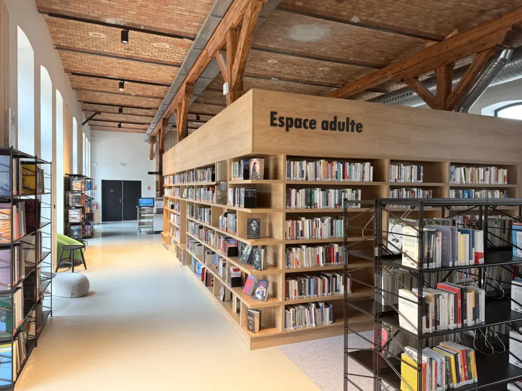 Agencement Médiathèque Montigny