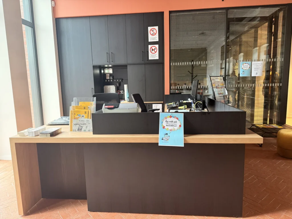Agencement Médiathèque Montigny