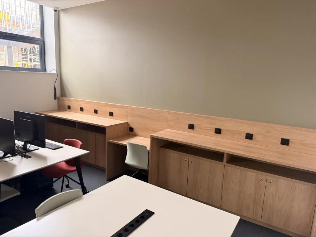 Agencement Médiathèque Montigny