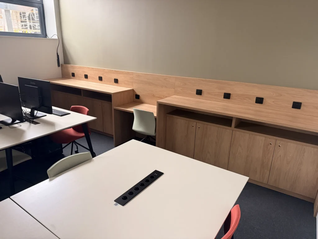 Agencement Médiathèque Montigny