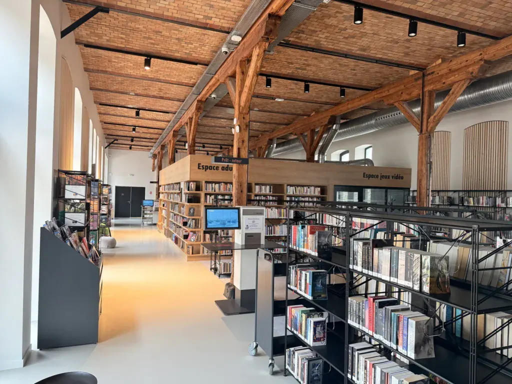 Agencement Médiathèque Montigny